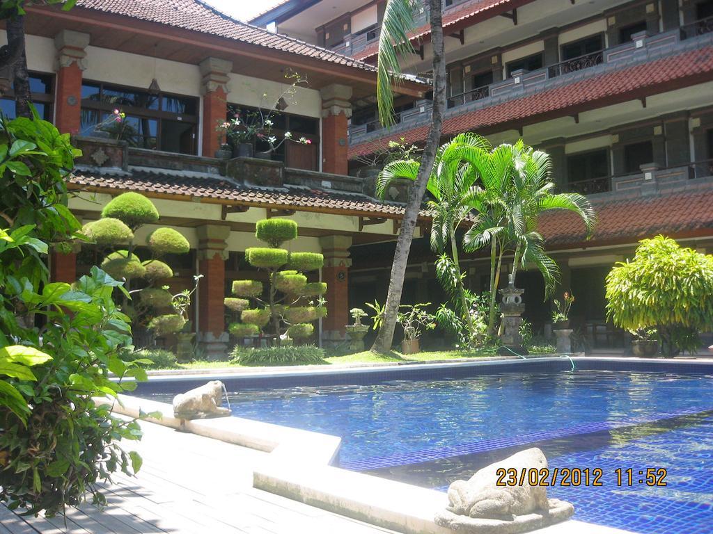 Hotel Puri Tanah Lot Кута Экстерьер фото