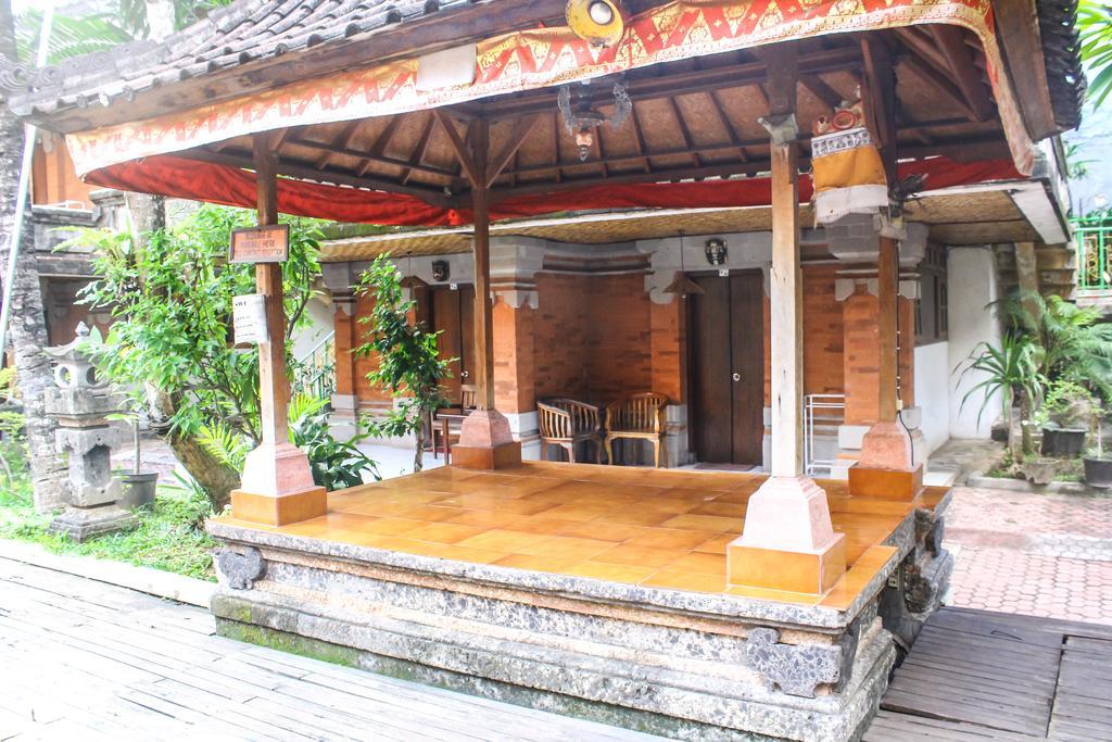 Hotel Puri Tanah Lot Кута Экстерьер фото