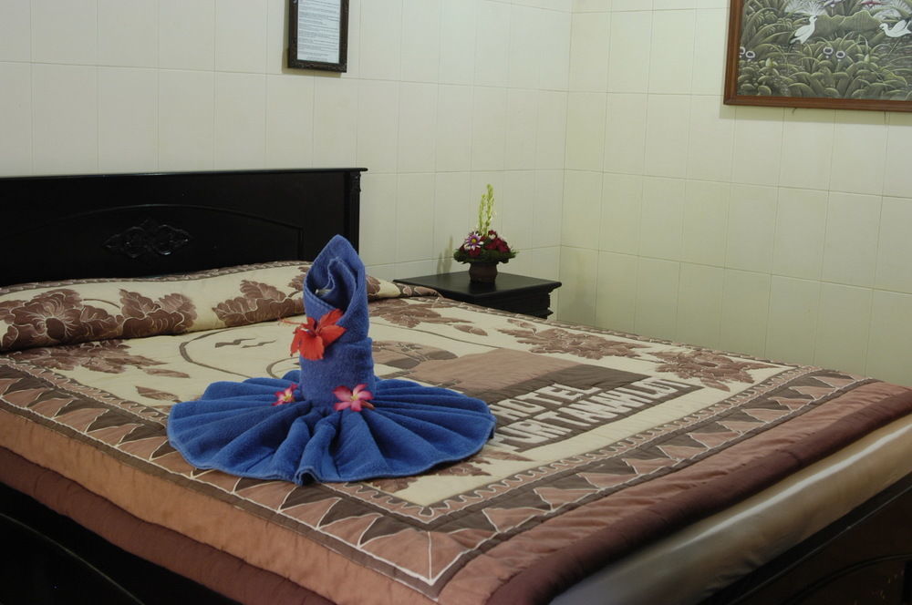Hotel Puri Tanah Lot Кута Экстерьер фото
