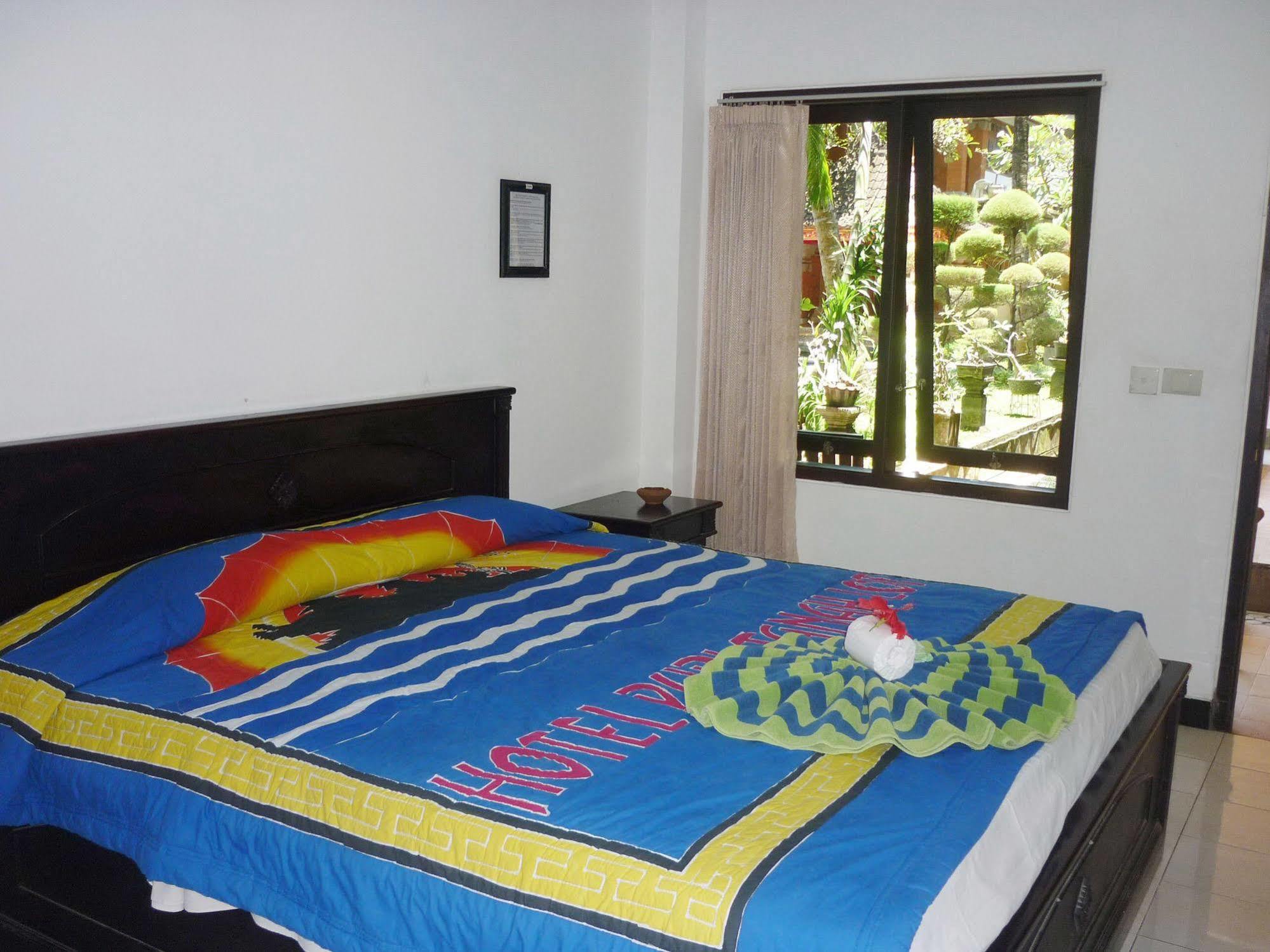 Hotel Puri Tanah Lot Кута Экстерьер фото