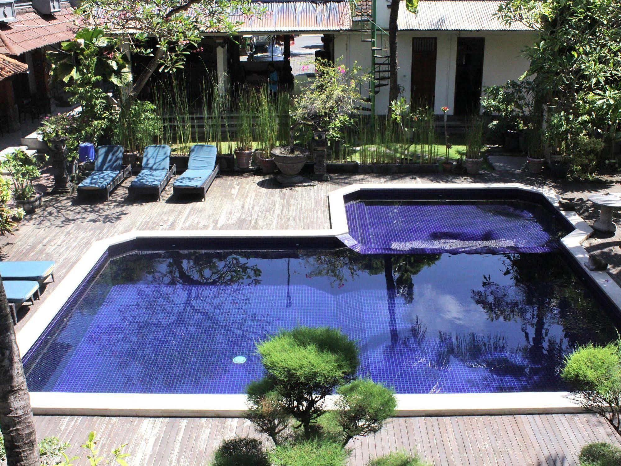 Hotel Puri Tanah Lot Кута Экстерьер фото